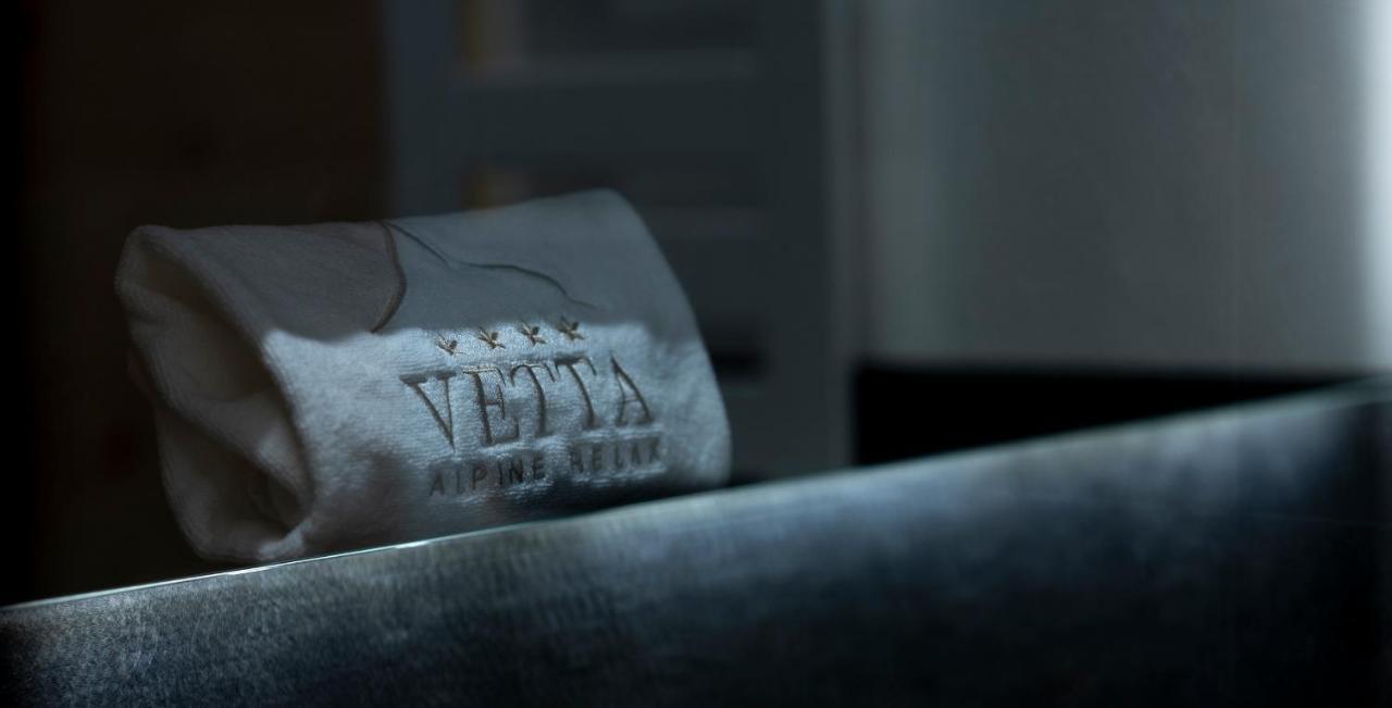 ホテル Vetta Alpine Relax リヴィーニョ エクステリア 写真