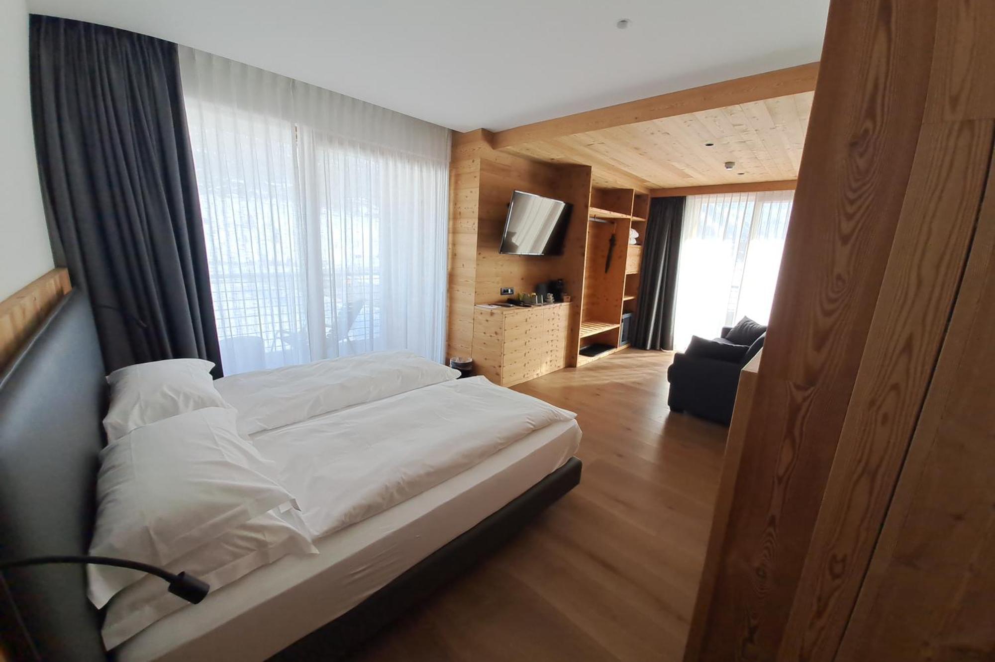 ホテル Vetta Alpine Relax リヴィーニョ エクステリア 写真
